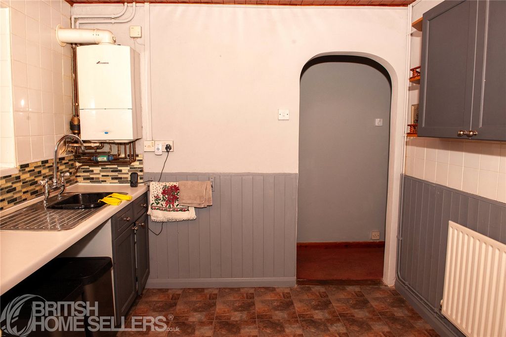 Property photo 3 of 23 Picture No. 04