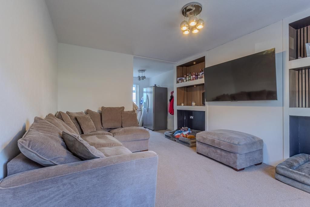 Property photo 3 of 21 Photo 3