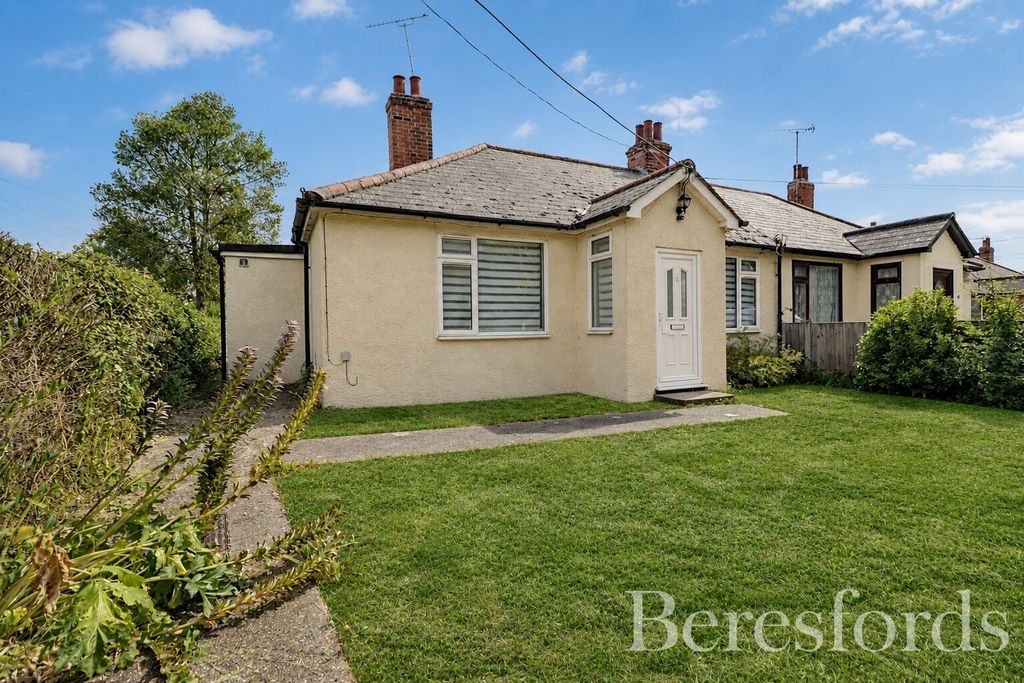 Property photo 1 of 16 Front