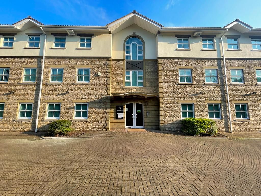 Property photo 1 of 8