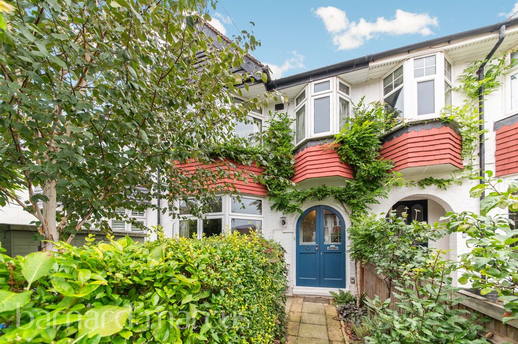 Property photo 2 of 13