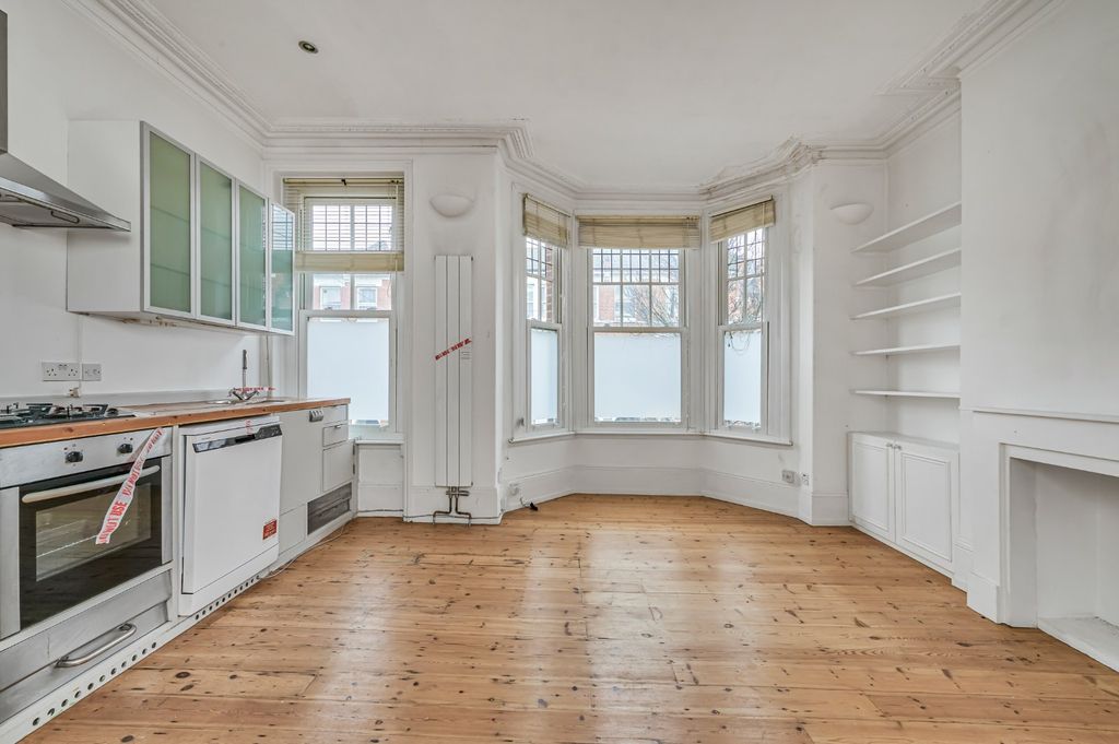 Property photo 1 of 10 Picture No. 18