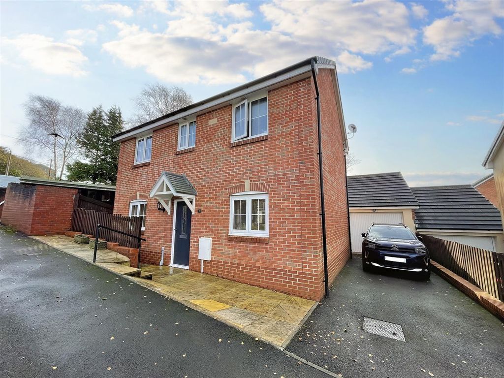 Property photo 1 of 16 Nlxpeuvo_0m5Dvnkjhyksg.Jpg