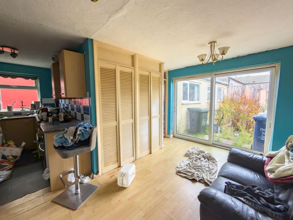 Property photo 3 of 10 Image 3