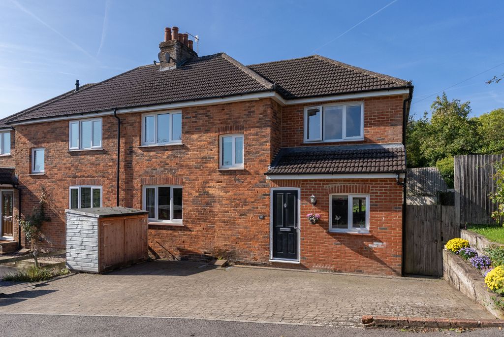 Property photo 1 of 16 Dsc01133