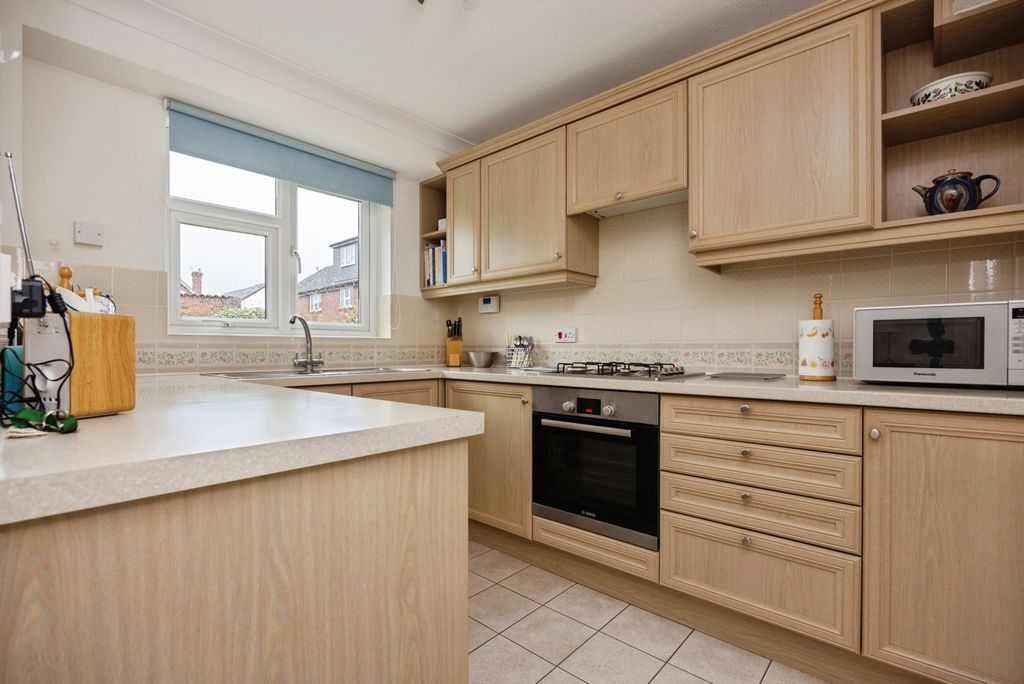 Property photo 2 of 10 Pbox-Img.Jpg