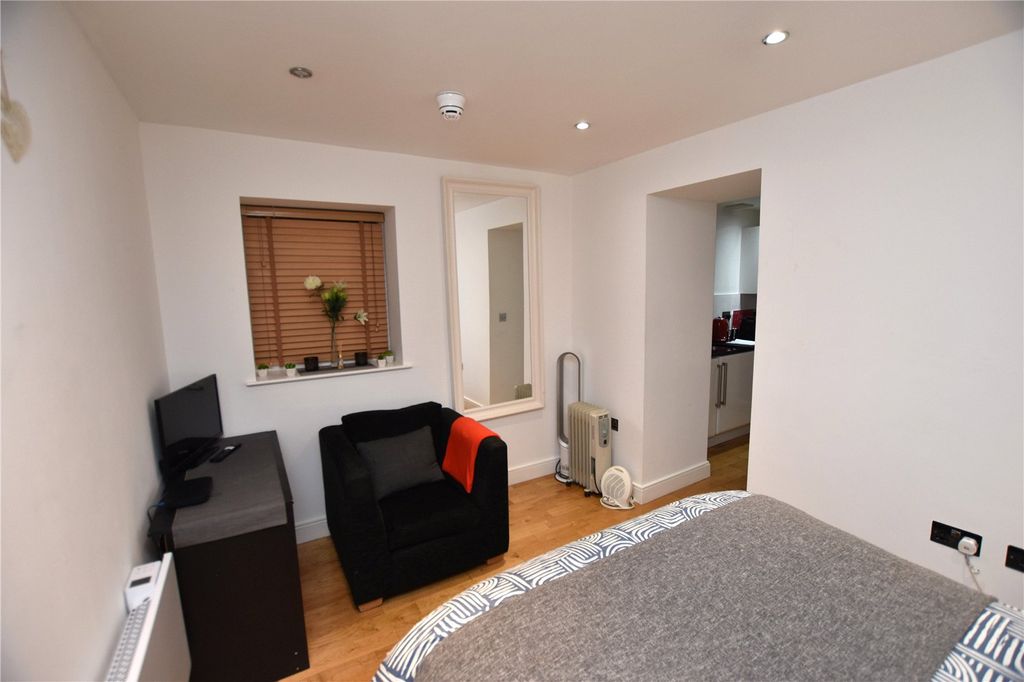 Property photo 3 of 8 Picture No. 03