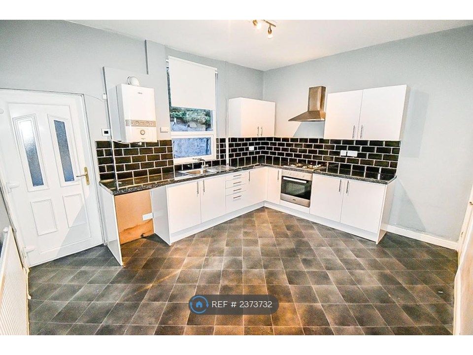 Property photo 3 of 7 Kitchen/Diner