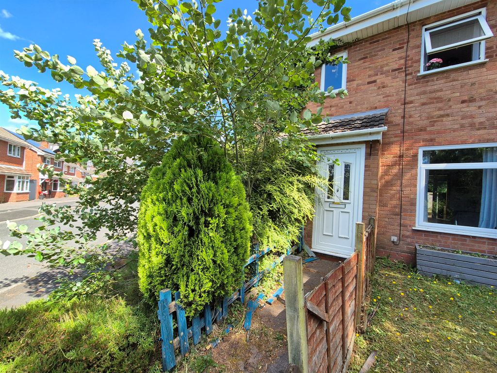Property photo 1 of 3