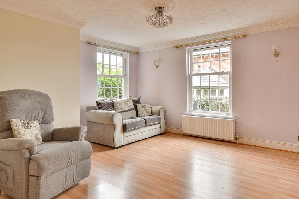 Property photo 2 of 23 Dsc_0032-Dsc_0034