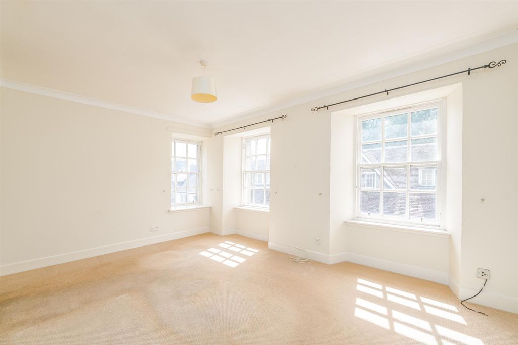 Property photo 3 of 10 9_Spreadagle House_Kelso-03.Jpg