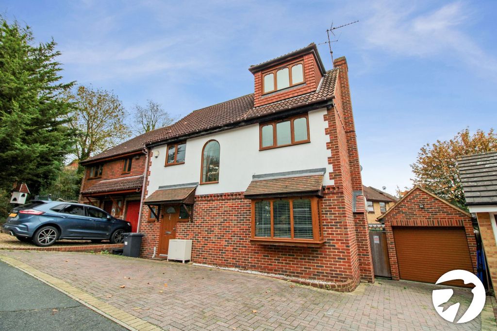 Property photo 1 of 16 Picture No. 14