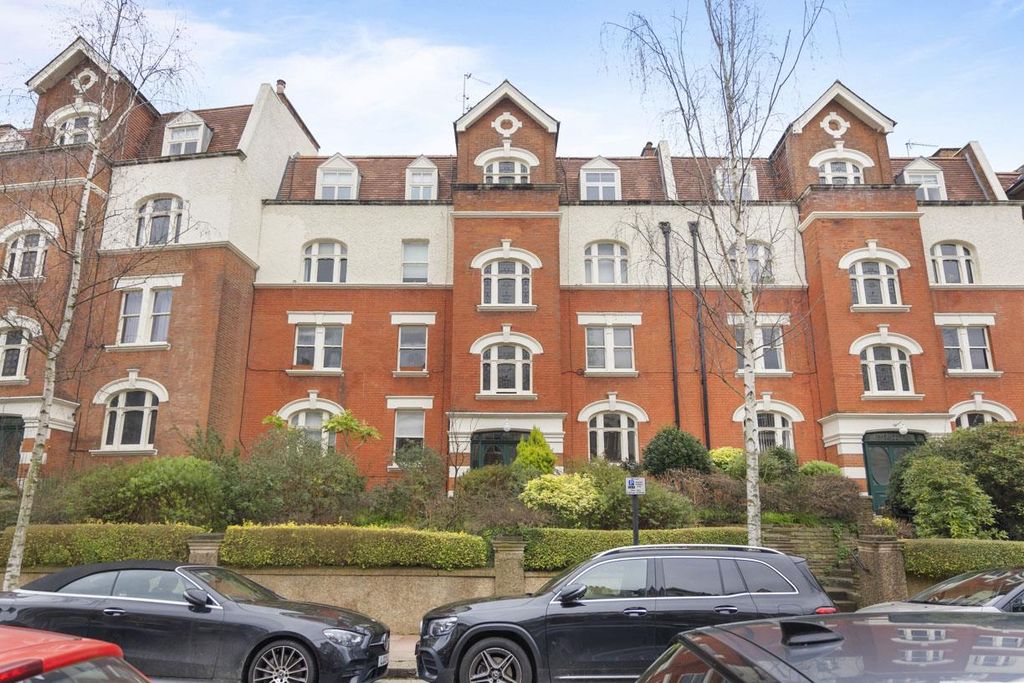 Property photo 2 of 9