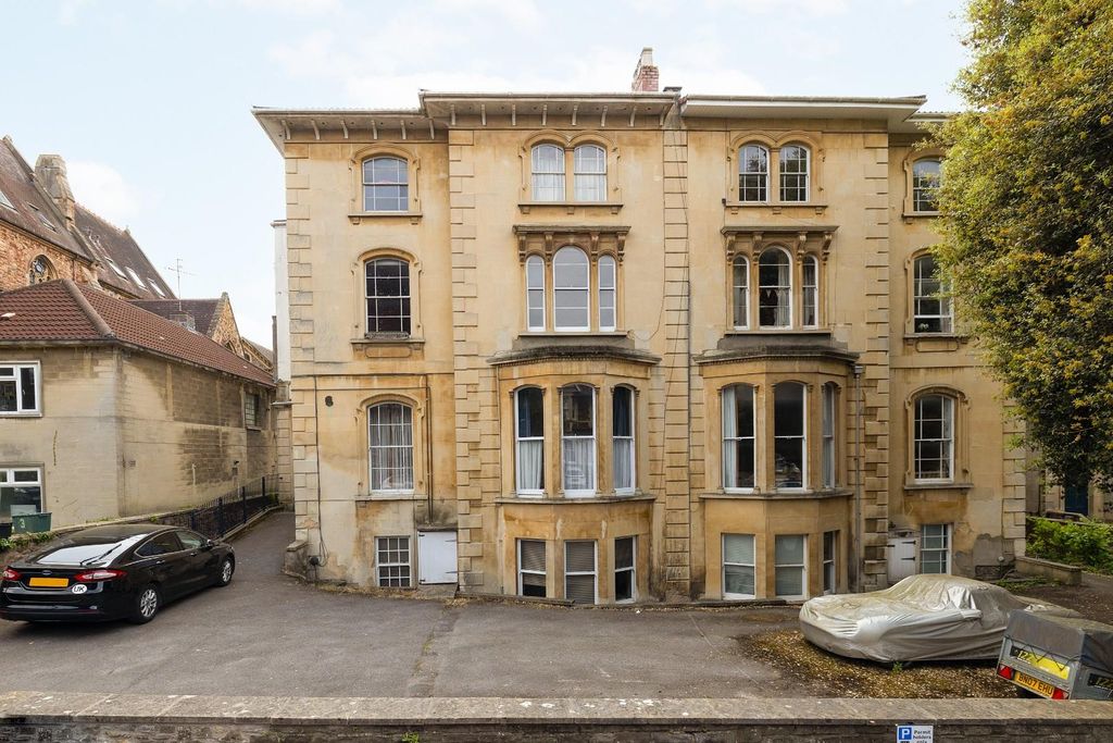 Property photo 2 of 15 00021File .Jpg