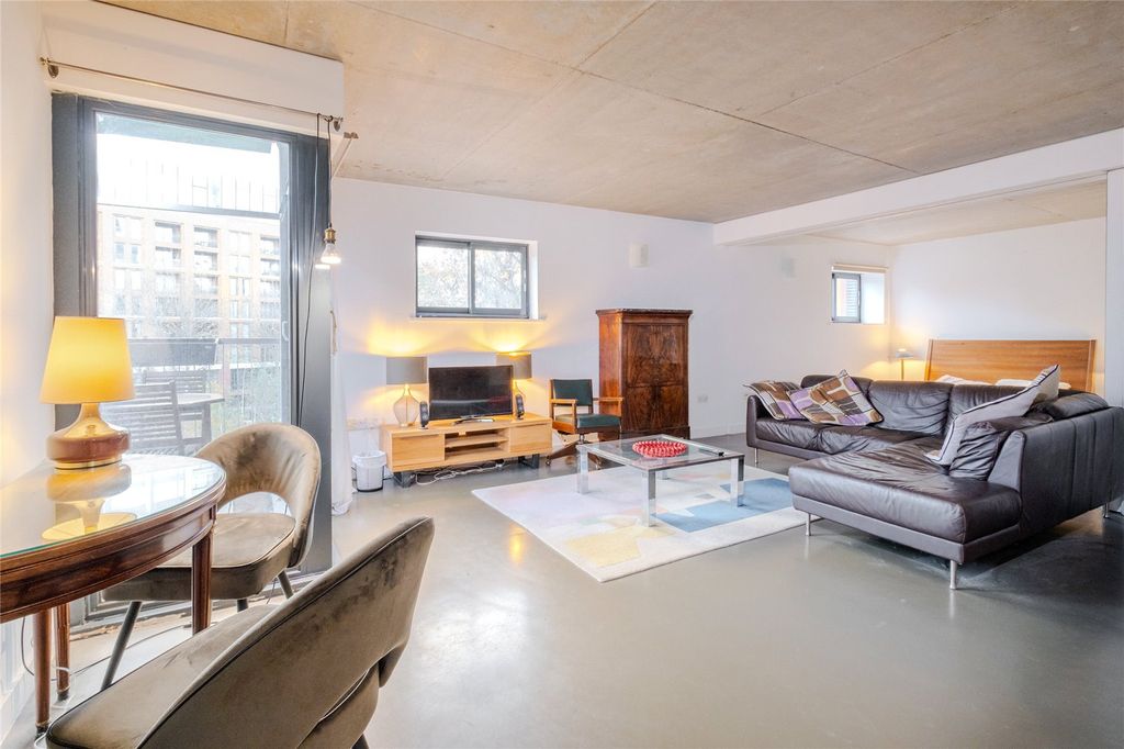 Property photo 1 of 9 Picture No. 05