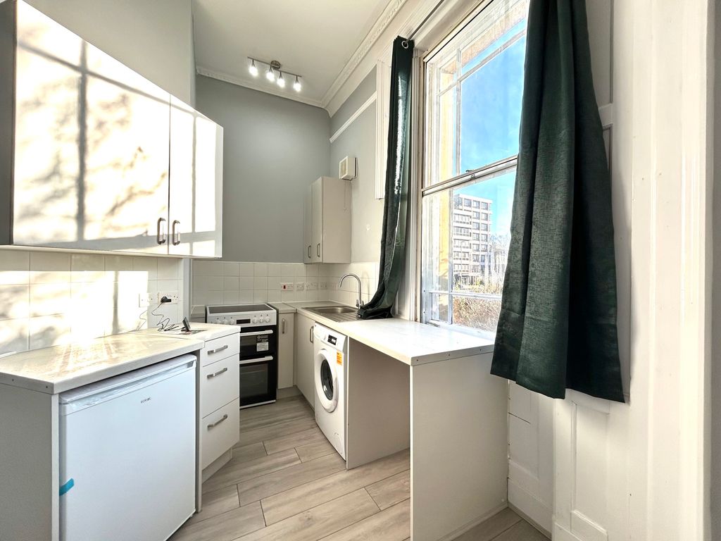 Property photo 2 of 5 Photograph