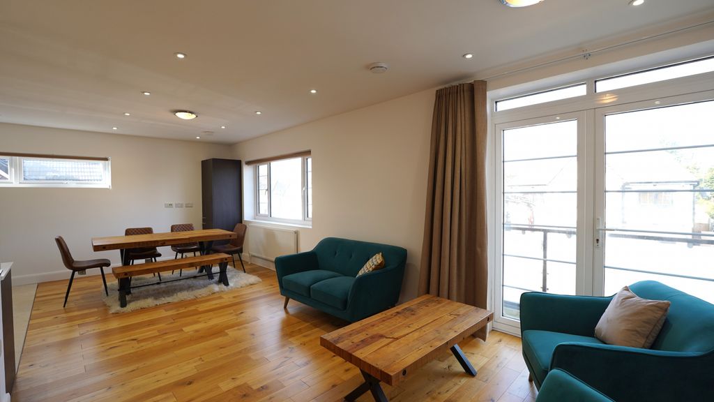 Property photo 3 of 15 Gallery