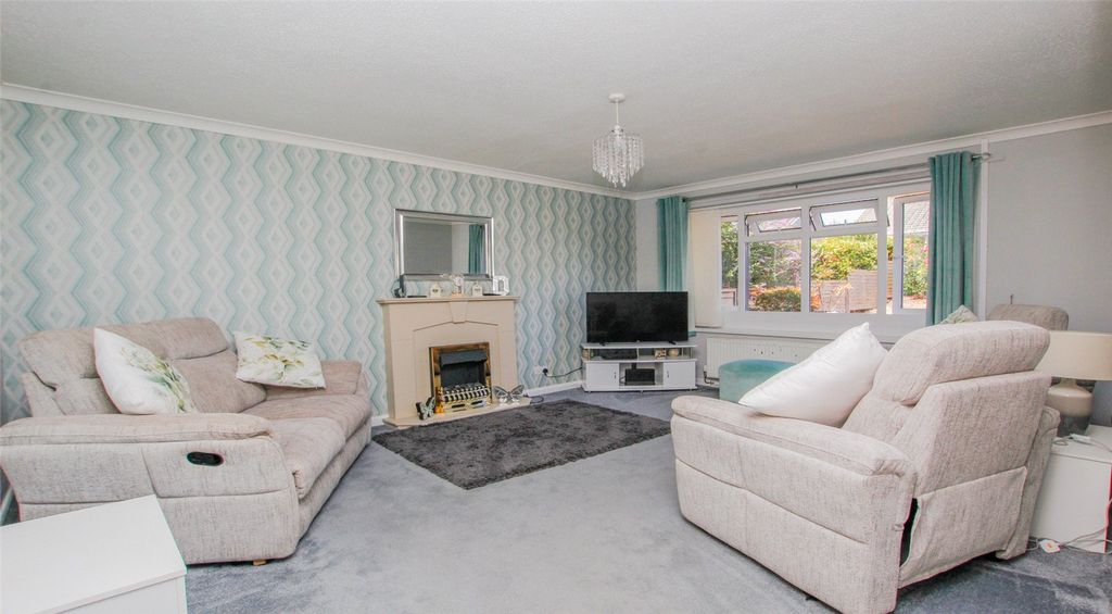 Property photo 3 of 15 Picture No. 06