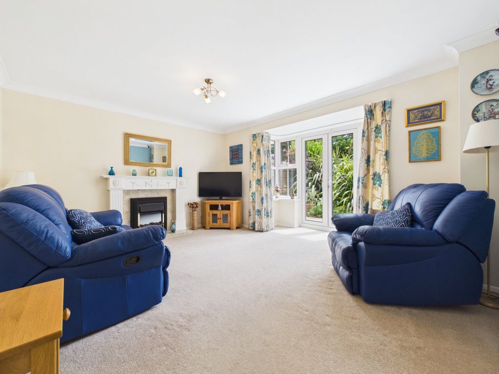 Property photo 2 of 16