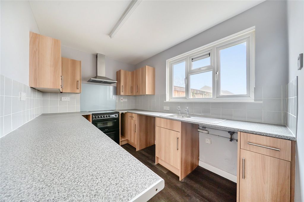 Property photo 3 of 15 Picture 3