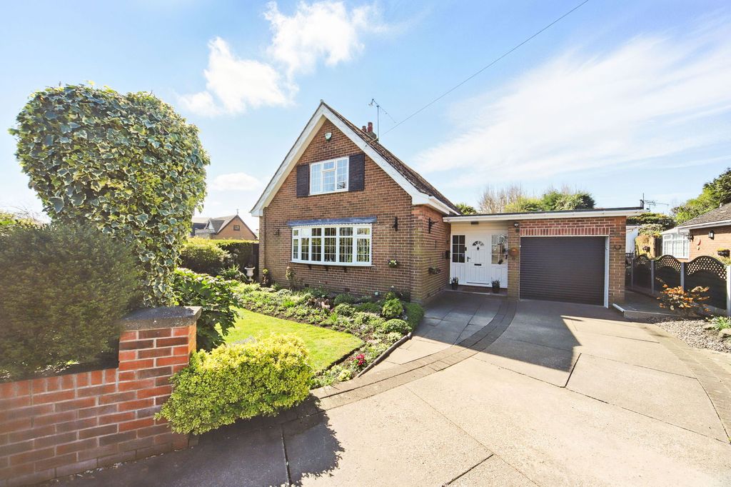 Property photo 1 of 23