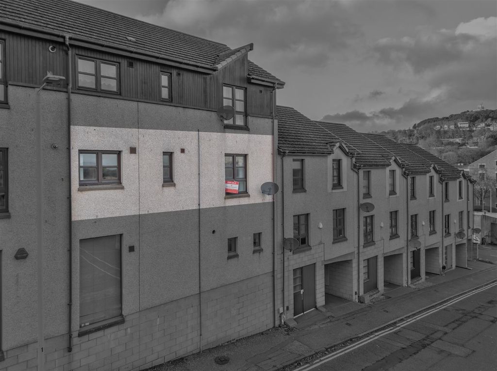 Property photo 3 of 16 73B Blackness Road Dundee-3.Jpg