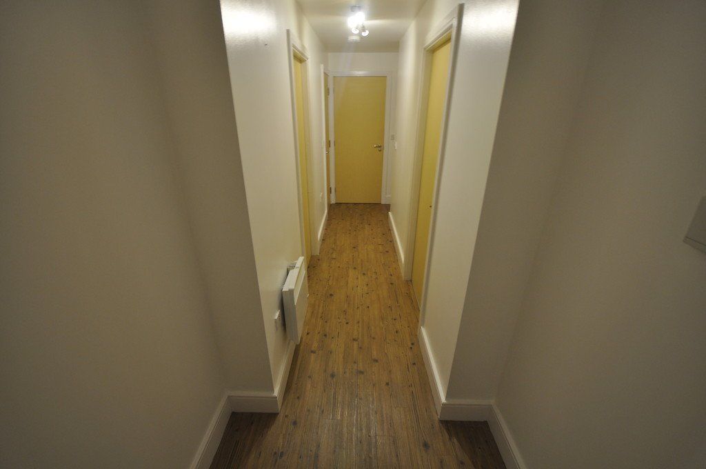 Property photo 2 of 8 Picture No. 14