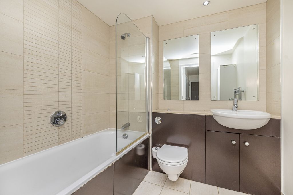 Property photo 3 of 23 Bfk_2190