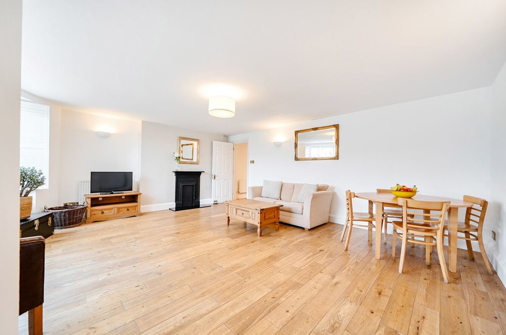 Property photo 3 of 17 1470757-20-6A1Aac...