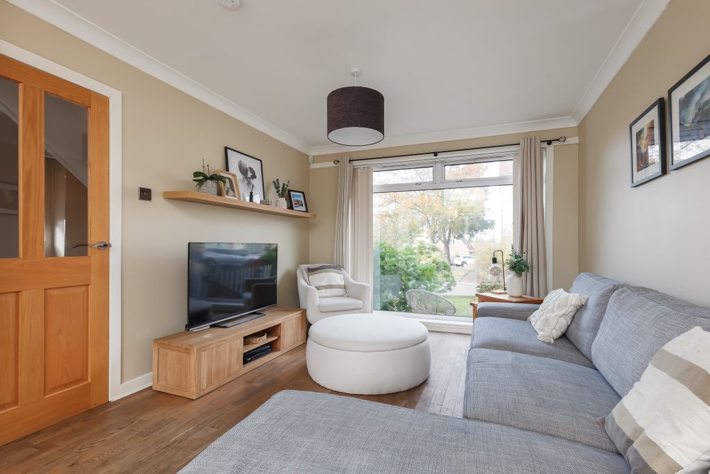 Property photo 3 of 18 Property Image 3