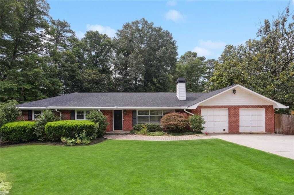Property photo 1 of 31