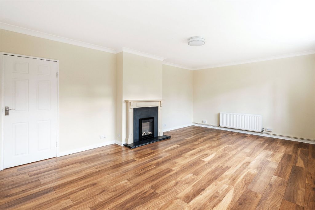 Property photo 2 of 11 Picture No. 03