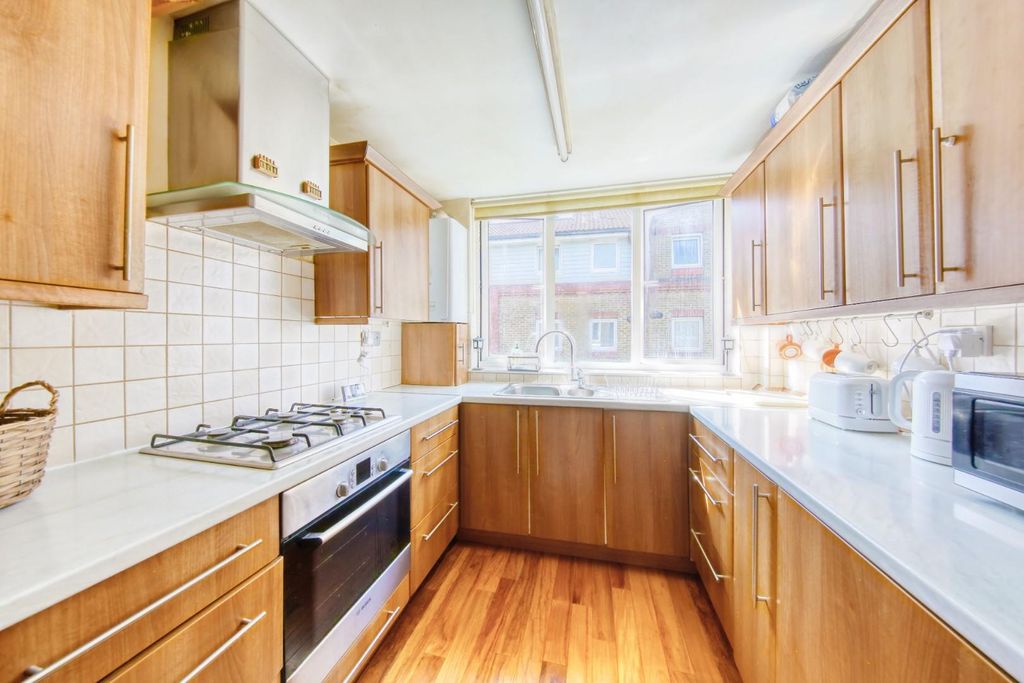Property photo 2 of 11 2O8A1549_Hdr.Jpg
