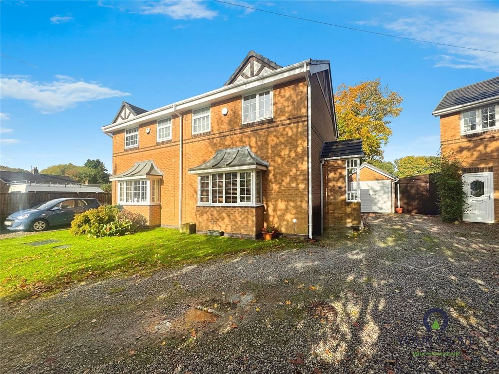 Property photo 2 of 18 Picture No. 33