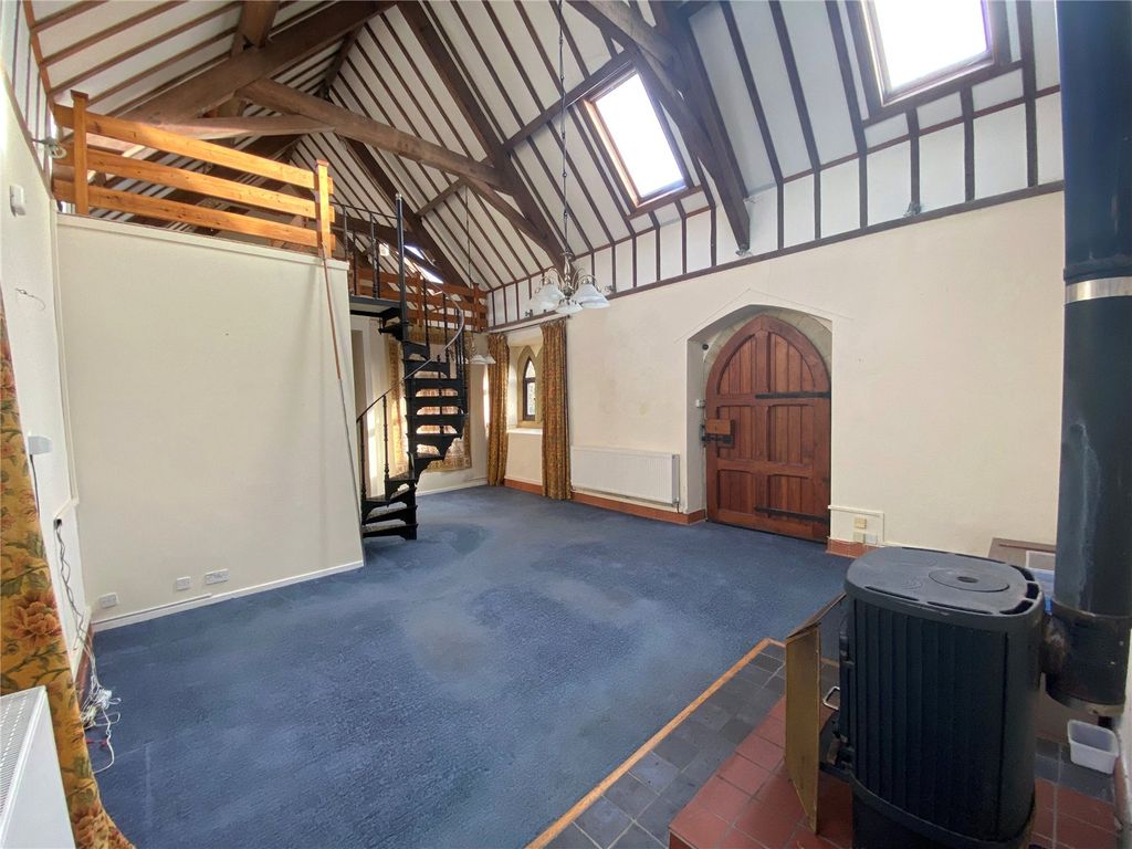 Property photo 3 of 17 Picture No. 13