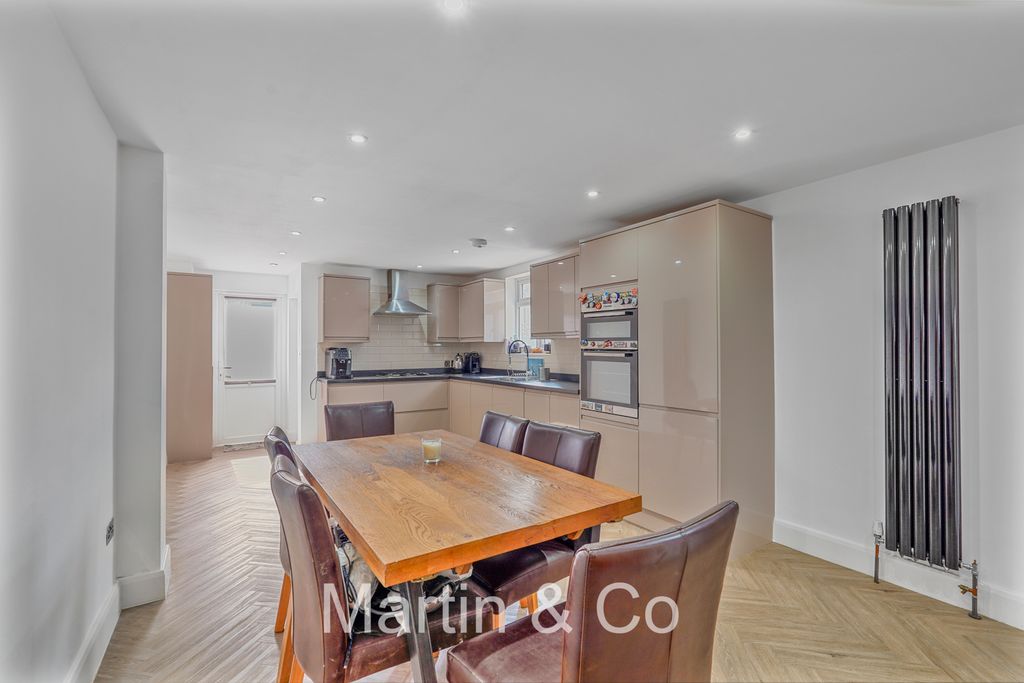Property photo 2 of 17 _Dsc1012