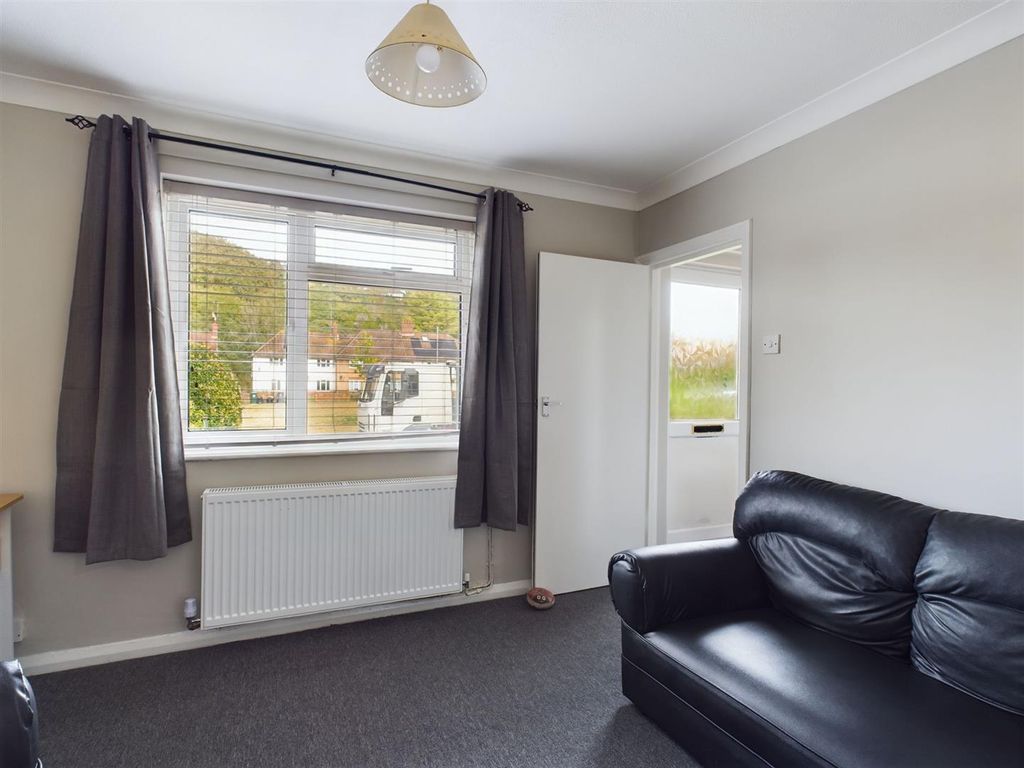 Property photo 2 of 13 Cam02534G0-Pr0090-Still007.Jpg