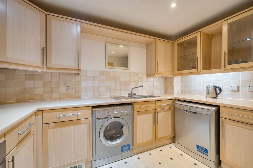 Property photo 2 of 12 Kitchen