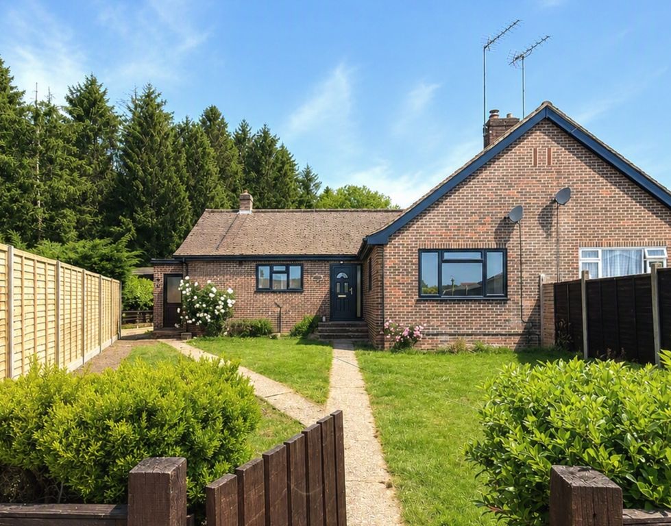 Property photo 1 of 12 External