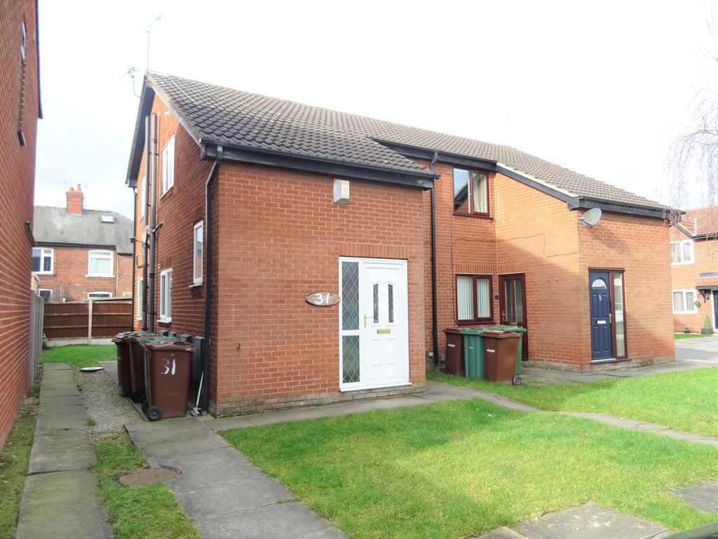 Property photo 1 of 10 External