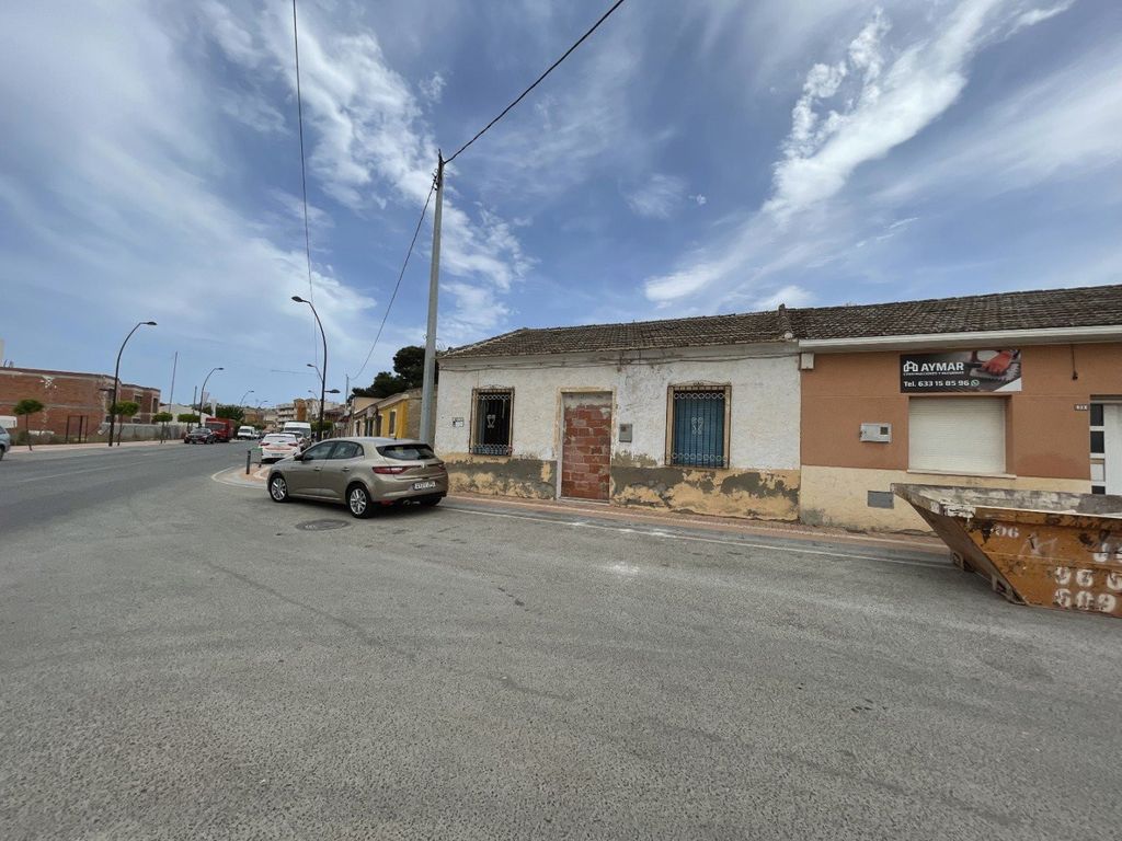 Property photo 1 of 7