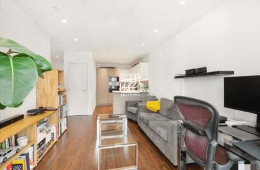 Property photo 2 of 7 320Ddebfc457919A0E4Acd5Acc6085d2.Png