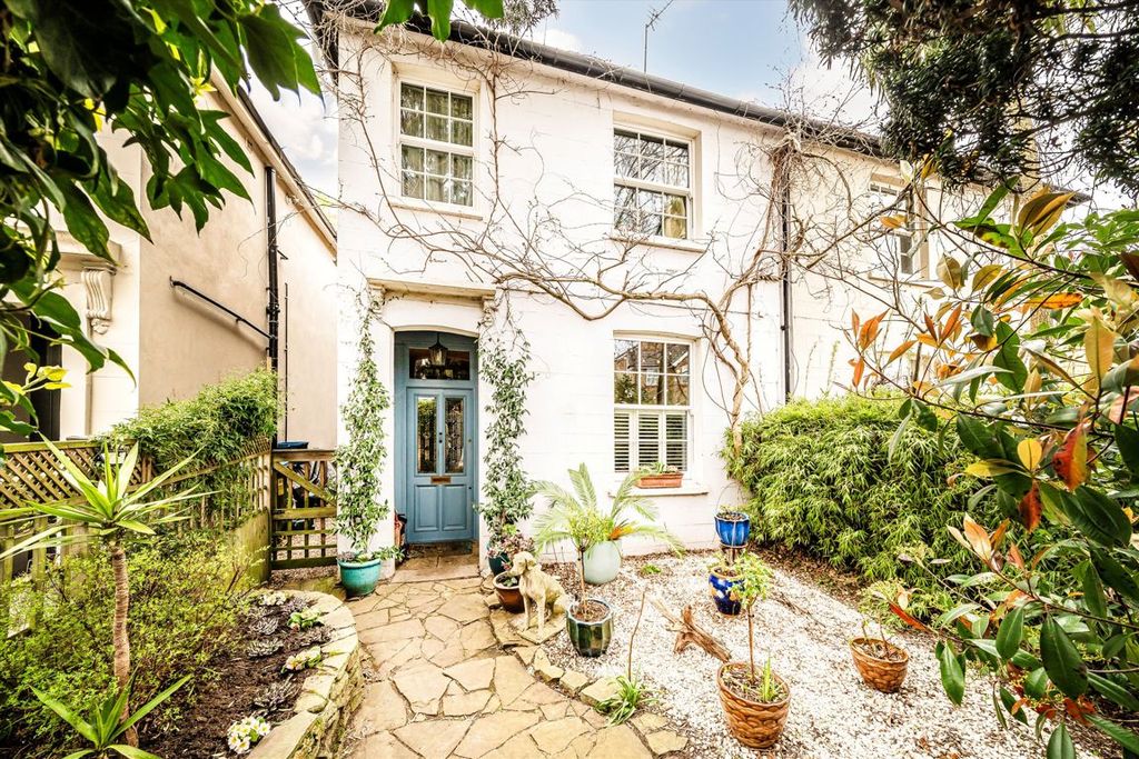 Property photo 1 of 7