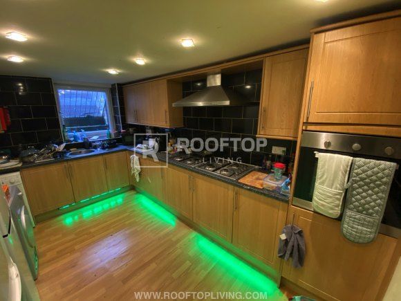 Property photo 2 of 19 7310790.Jpg