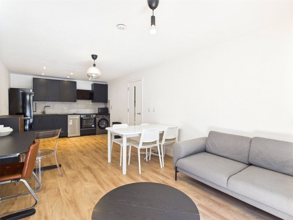 Property photo 2 of 15 Picture No. 39