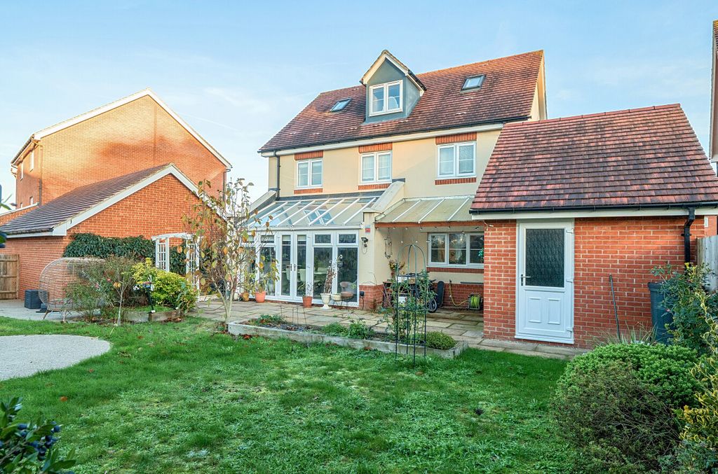 Property photo 2 of 24 1383795-13-69209d...