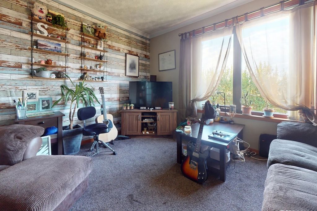 Property photo 3 of 12 Not Specified