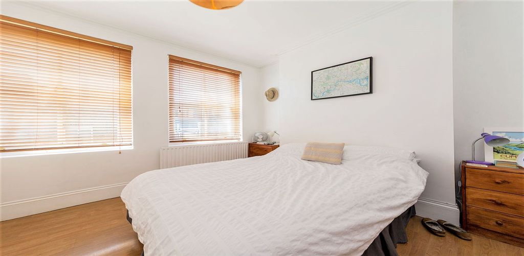 Property photo 2 of 4