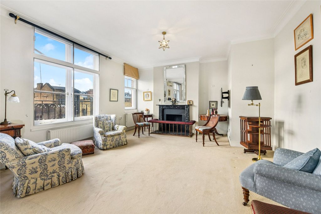 Property photo 2 of 13 Reception Room