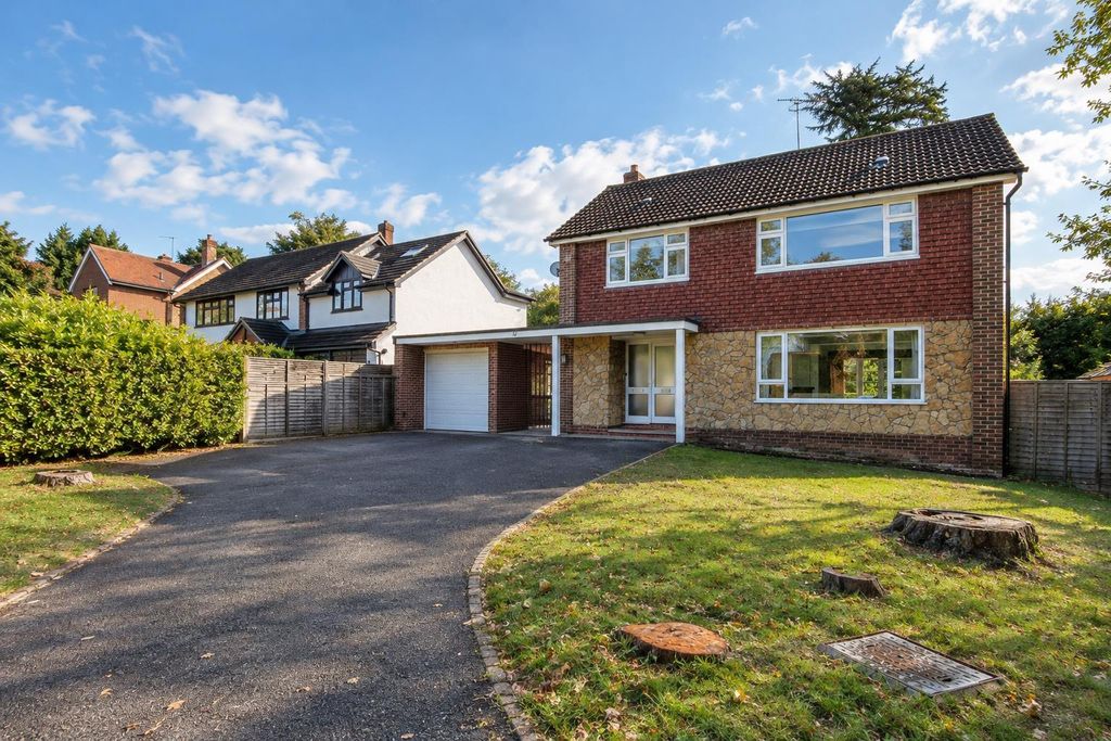 Property photo 1 of 19